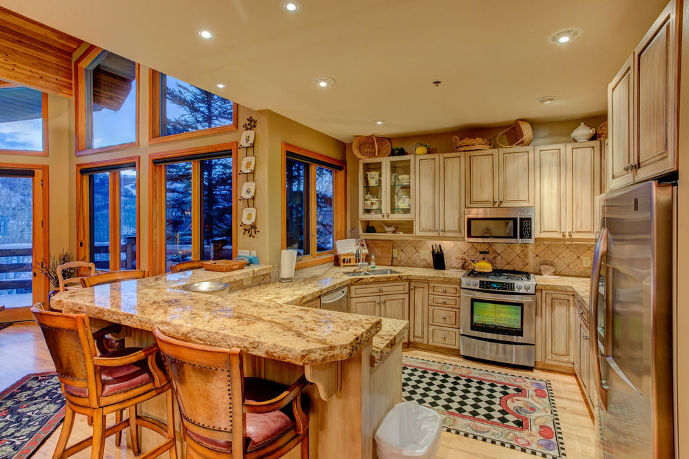 Twin Pines Condominium By Alpine Ski Properties 帕克城 外观 照片